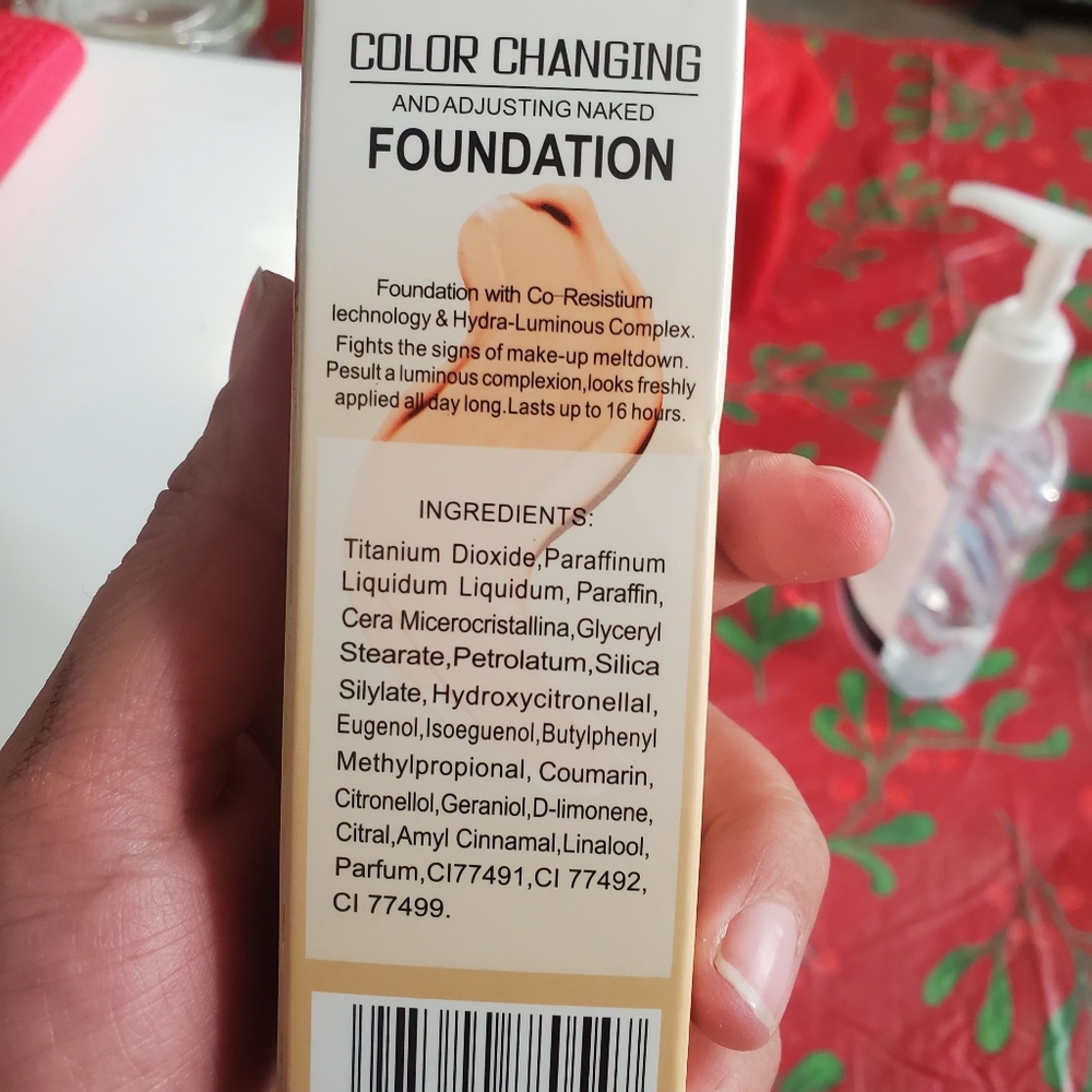 Color Changing Foundation - Picture 3 of 4